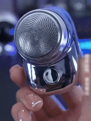 TrimEdge™ Pro Mini Electric Razor for Men